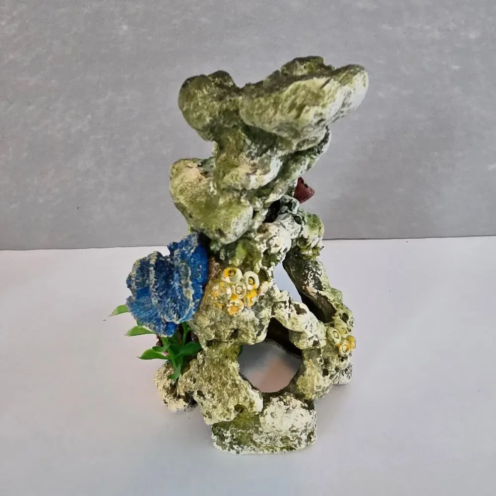 Fish Tank Aquarium Decorations Artificial Plastic Plants 2 Cave Rocks Decor Set